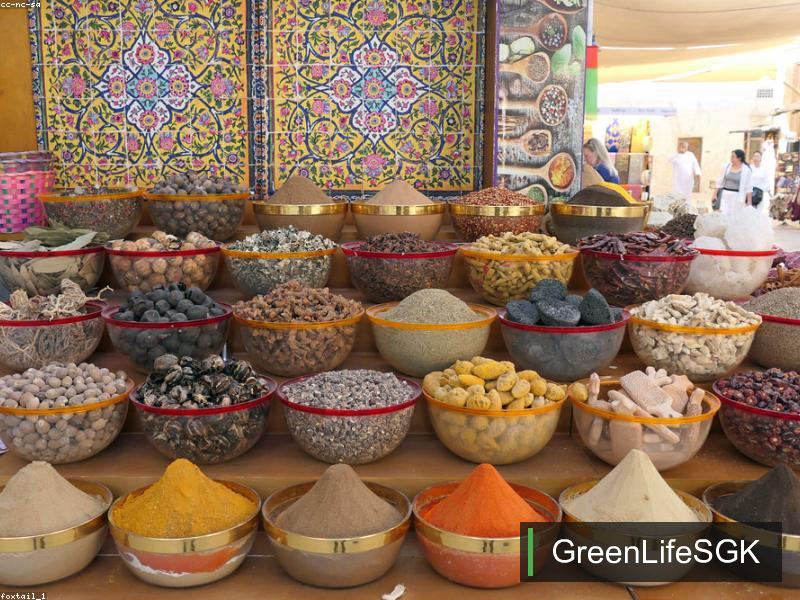 Garam Masala (Garam Masala)